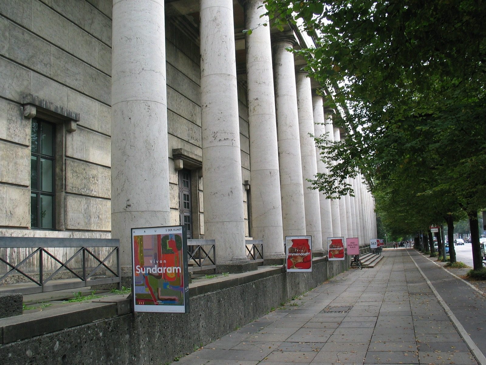 Haus der Deutschen Kunst, München. I dag blot Haus der Kunst